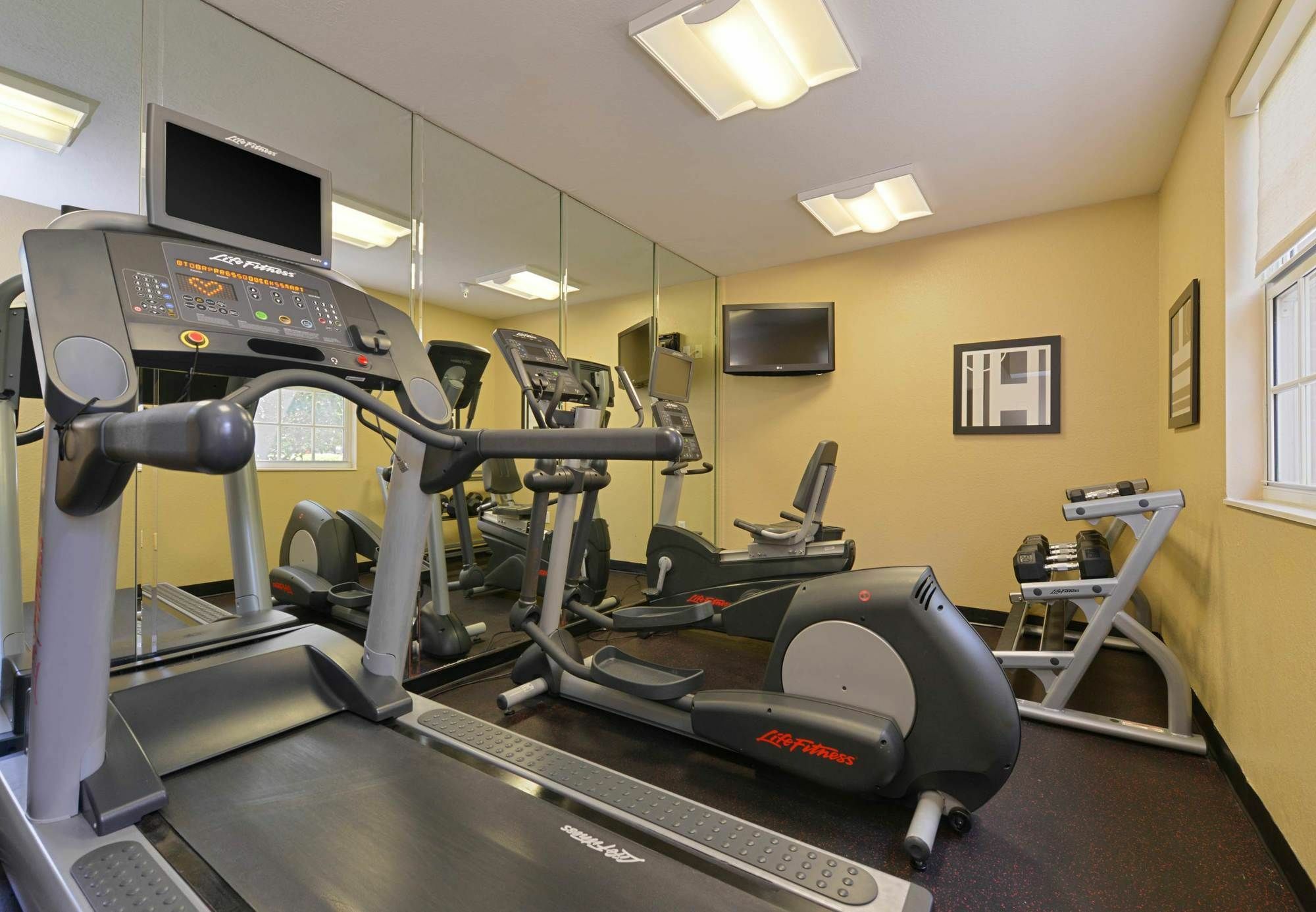 Candlewood Suites Miami Lakes By Ihg Bagian luar foto